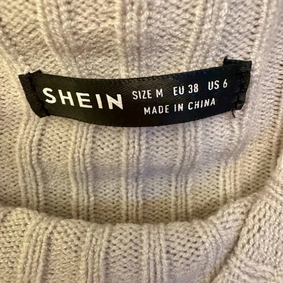 Shein Women's Gray Ribbed Knit Cropped Sweater Size M Mock Neck Pullover - Picture 3 of 5